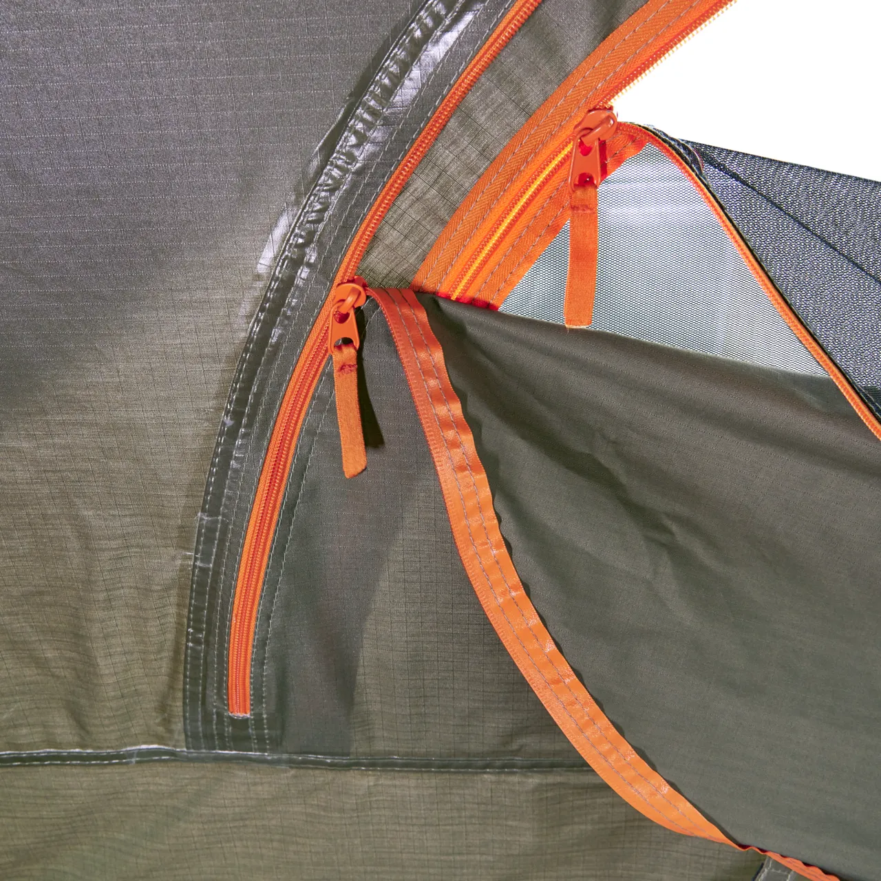Dometic TRT120E Roof Top Tent