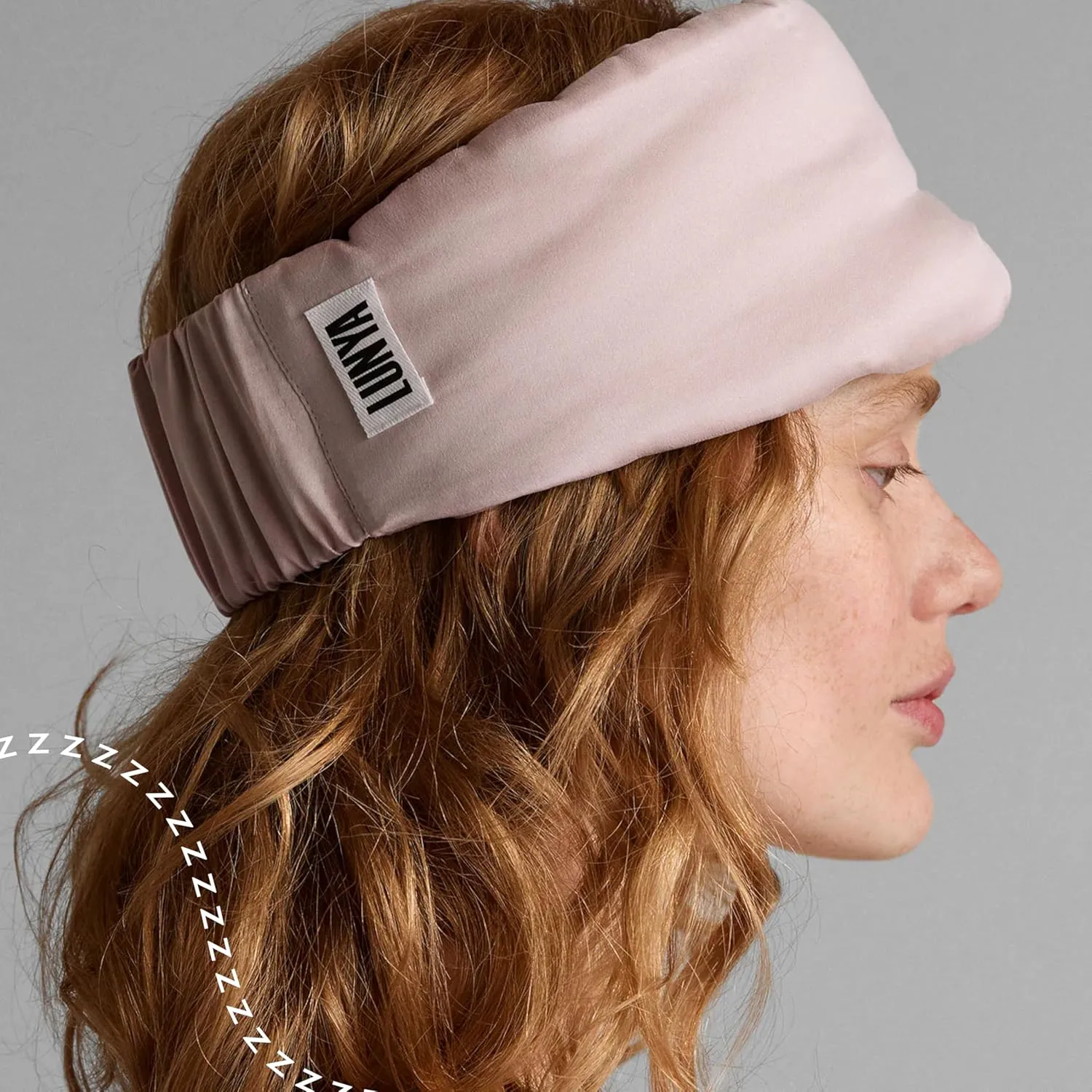 Lunya Sleep Mask with Box - Washable Silk Sleeping Mask and Headband for Beauty Routines - Thermoregulating Comfort - Delicate Pink - Small