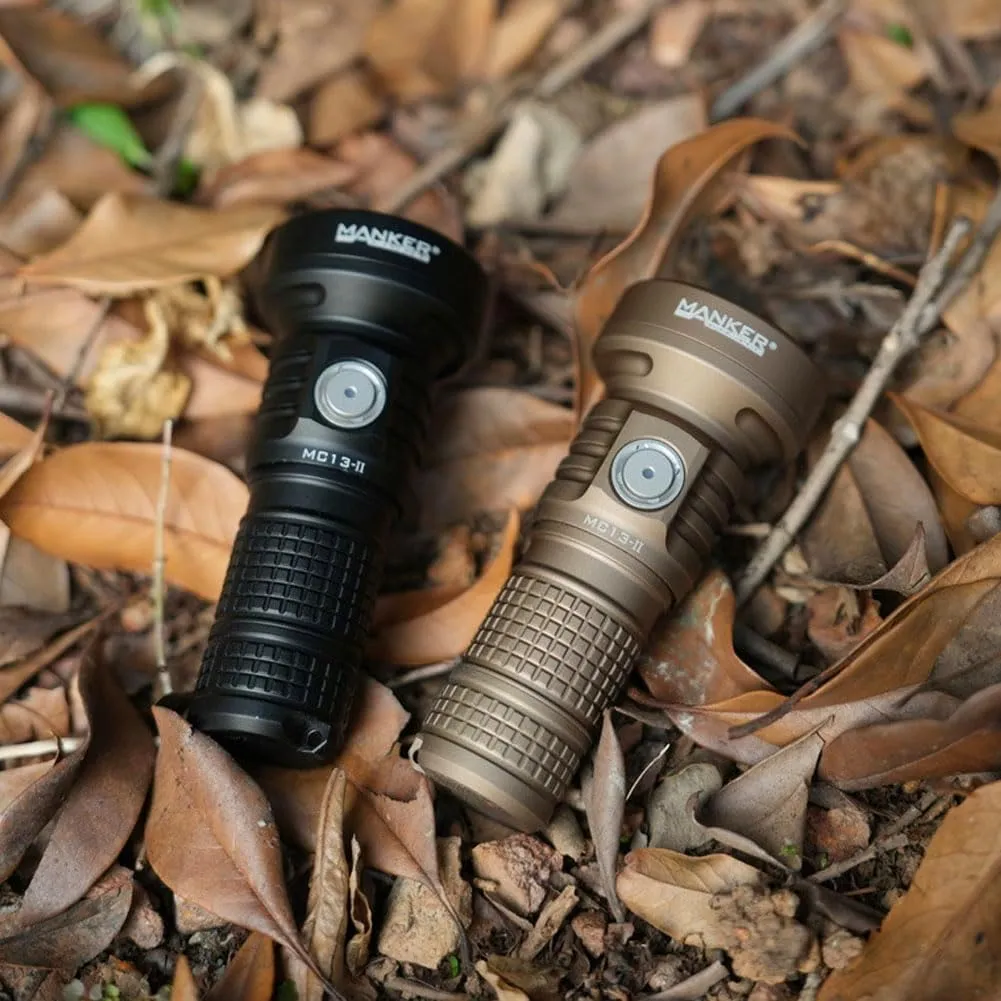 MANKER MC13 II (Standard Version, with Extender Tube) Rechargeable Adjustable Body Compact Flashlight, SFT40 LED 2000 Lumen 600m Beam Distance (Excluded Battery) (Sand)