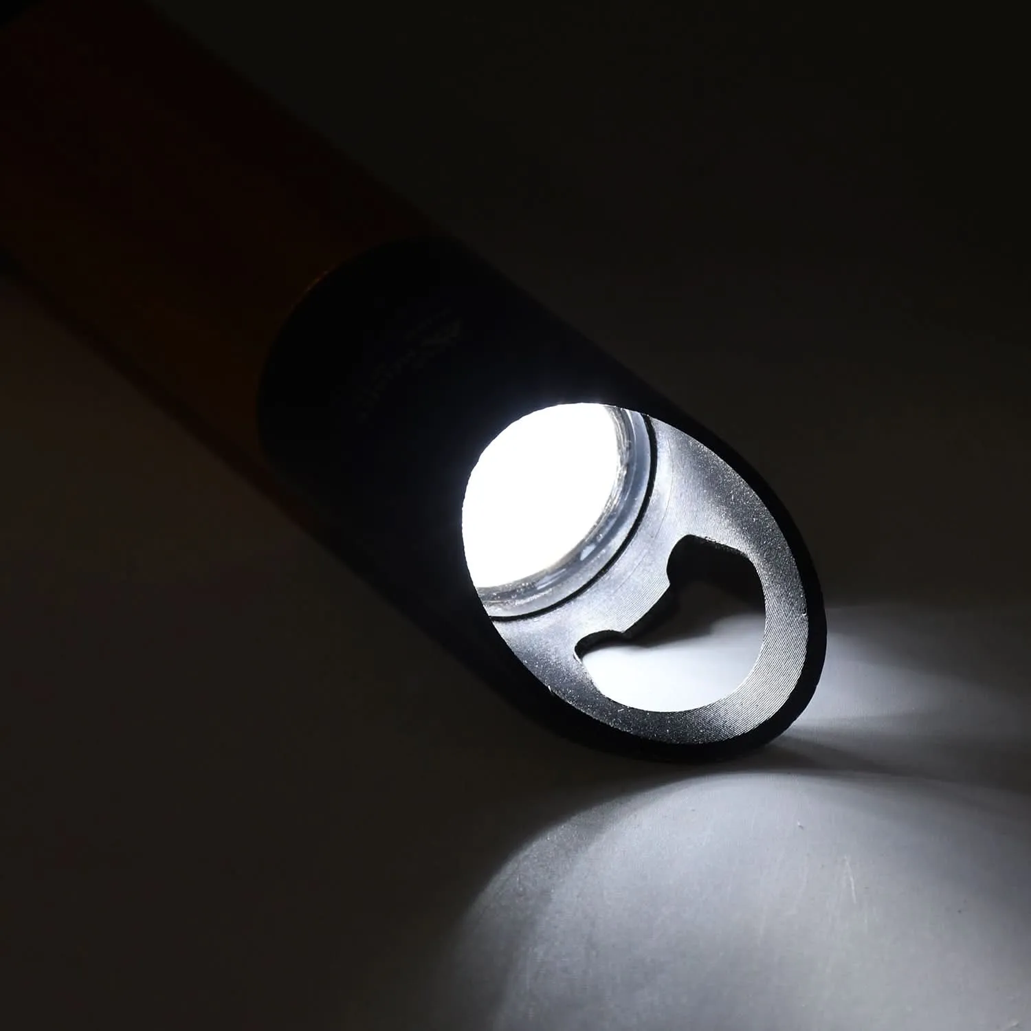 Mini Portable LED Torch 9 LED High Lumen Pocket Flashlight (Battery Operated)