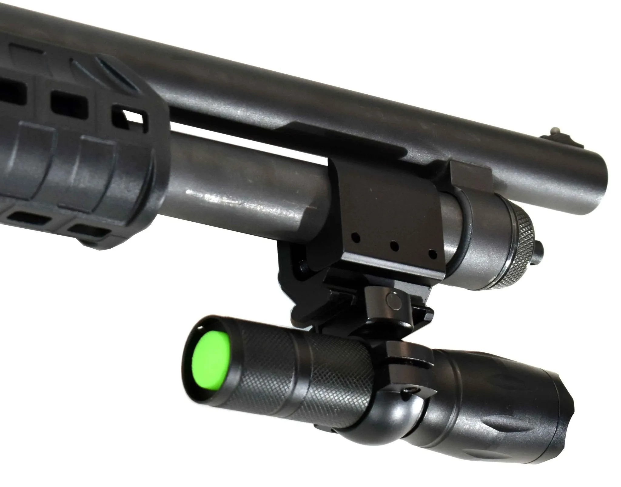 Mossberg maverick 88 20 gauge pump tactical flashlight with mount aluminum black hunting light.
