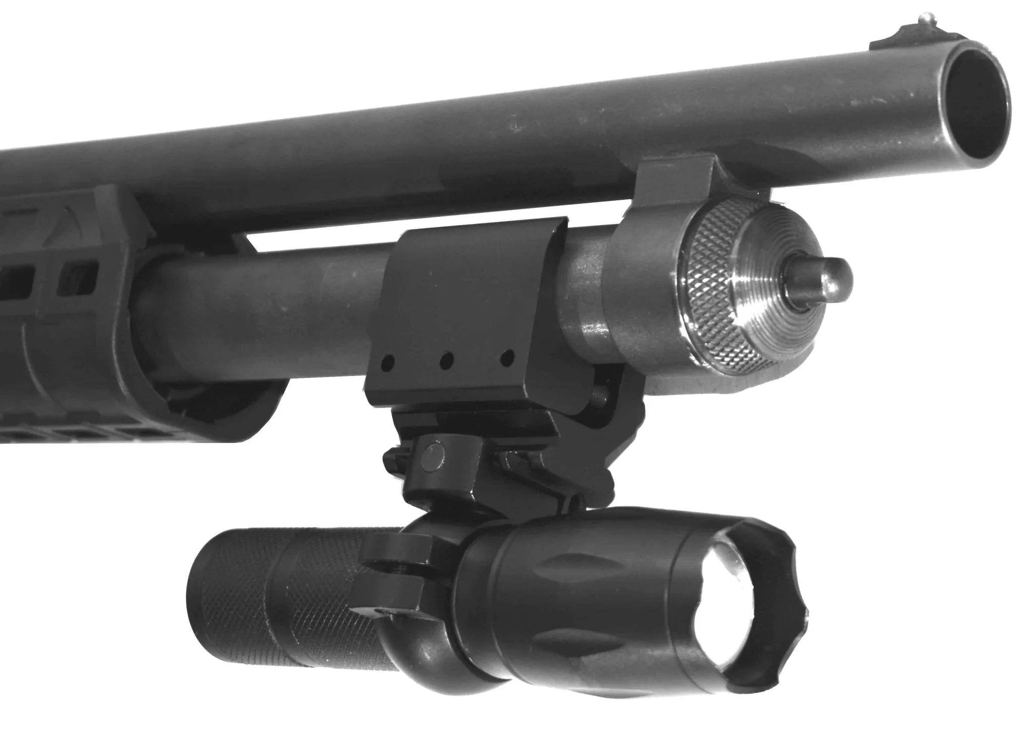 Mossberg maverick 88 20 gauge pump tactical flashlight with mount aluminum black hunting light.