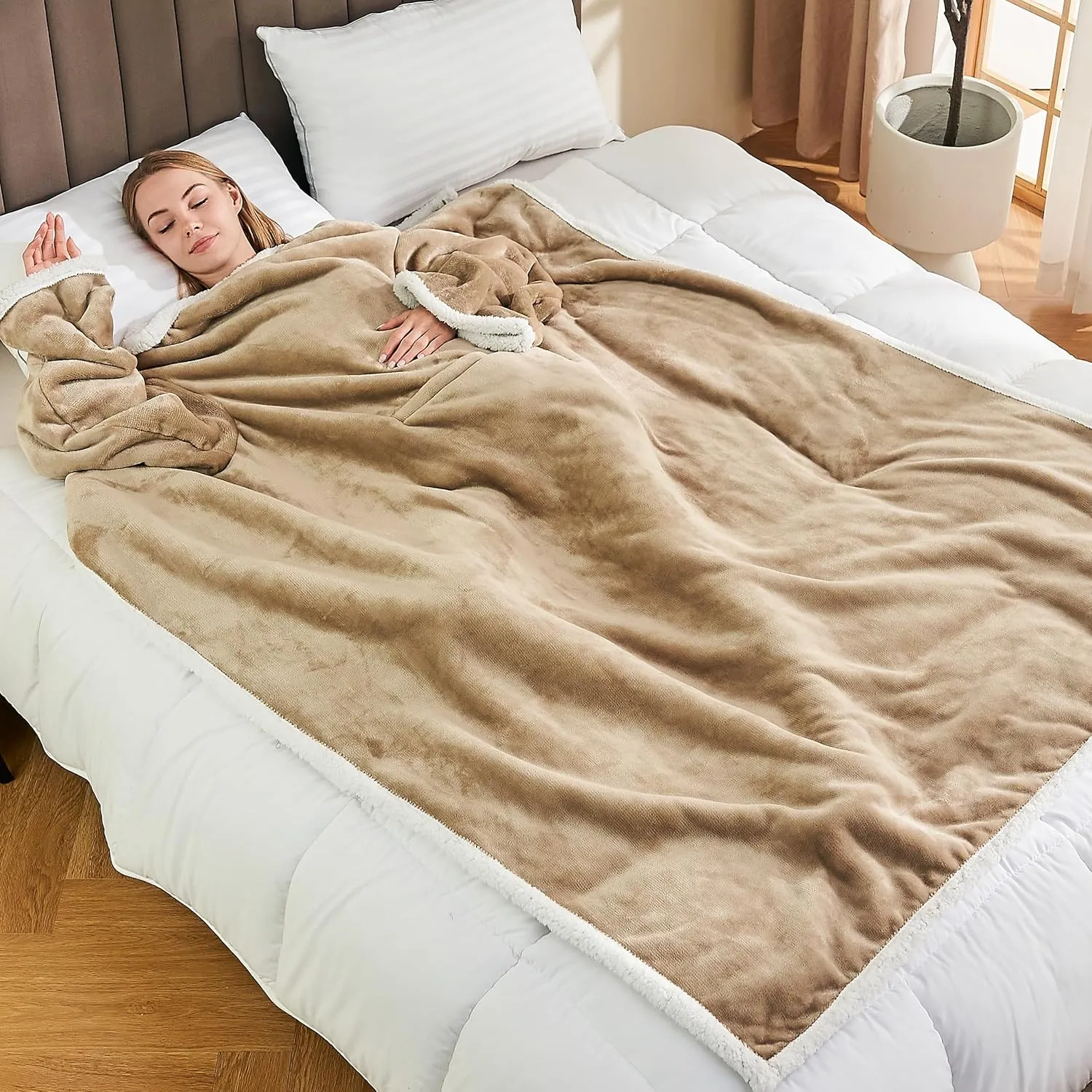 Ramees Sherpa Wearable Blanket with Sleeves and Pockets, Soft Warm TV Blanket Throw for Men and Women