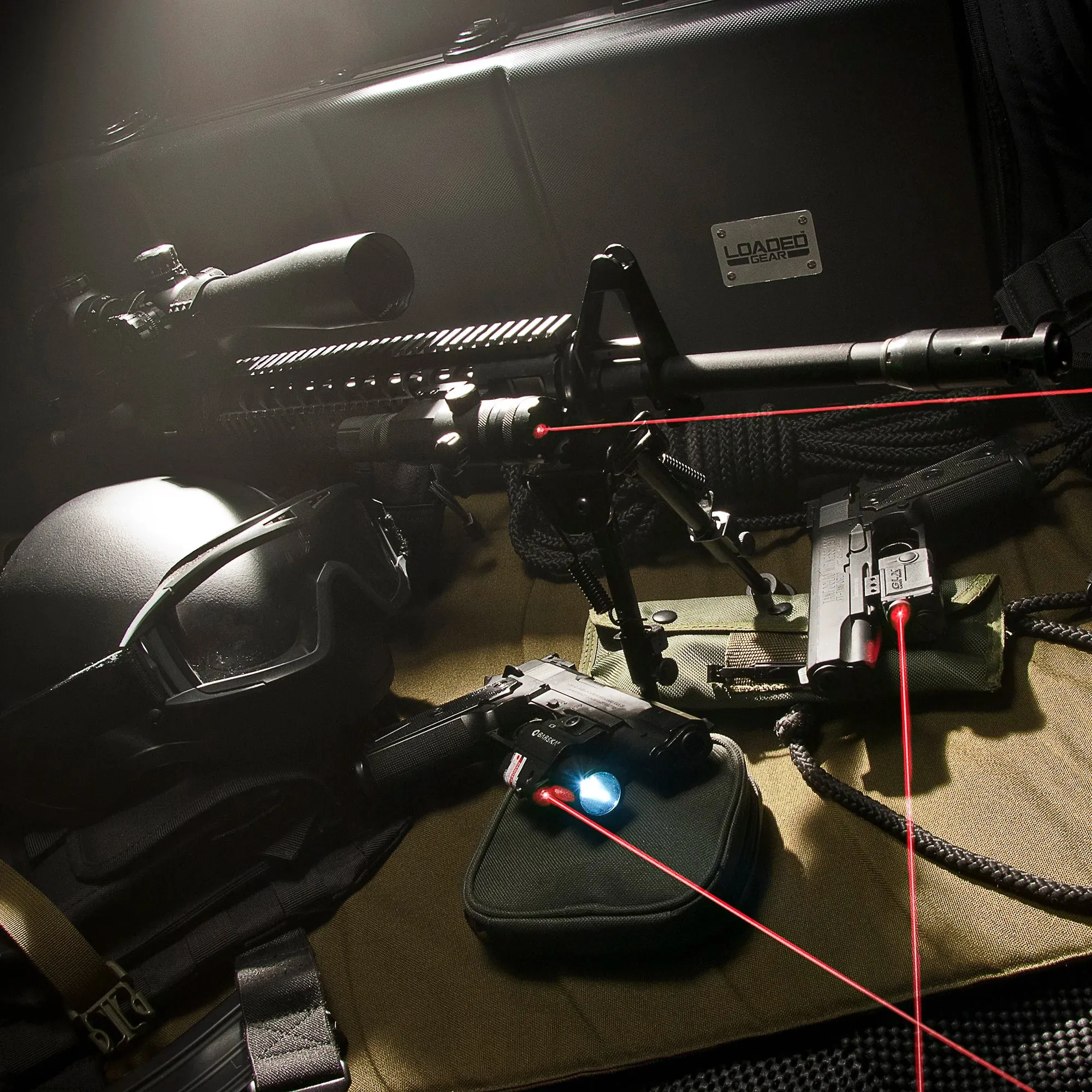 Red Laser with 200 Lumen Flashlight | AU12714