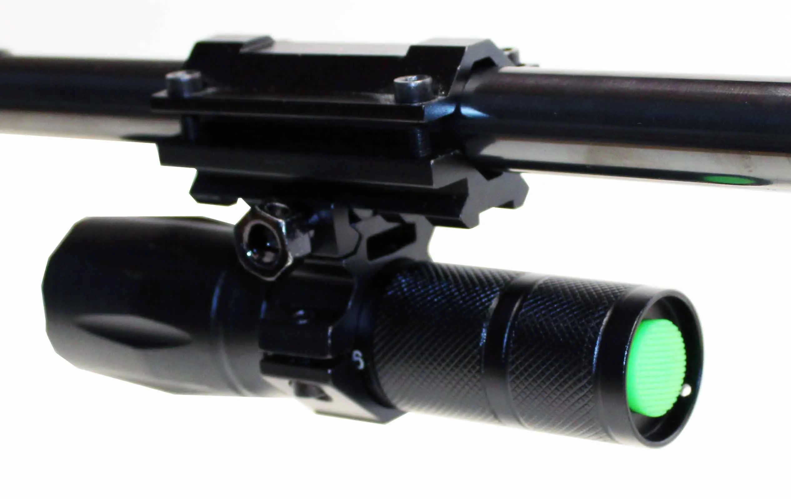 Tactical 1000 Lumen Flashlight with mount For Kimber Hunter Rifles.