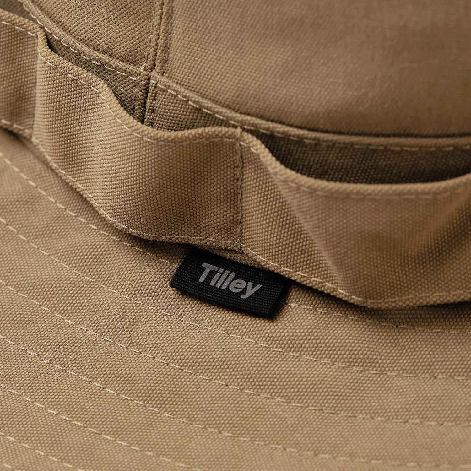 Tilley Canyon Bucket Hat – Lightweight Breathable Hat for Men & Women, Wide Brim Sun Hat for Hiking, Travel & Outdoor Wear
