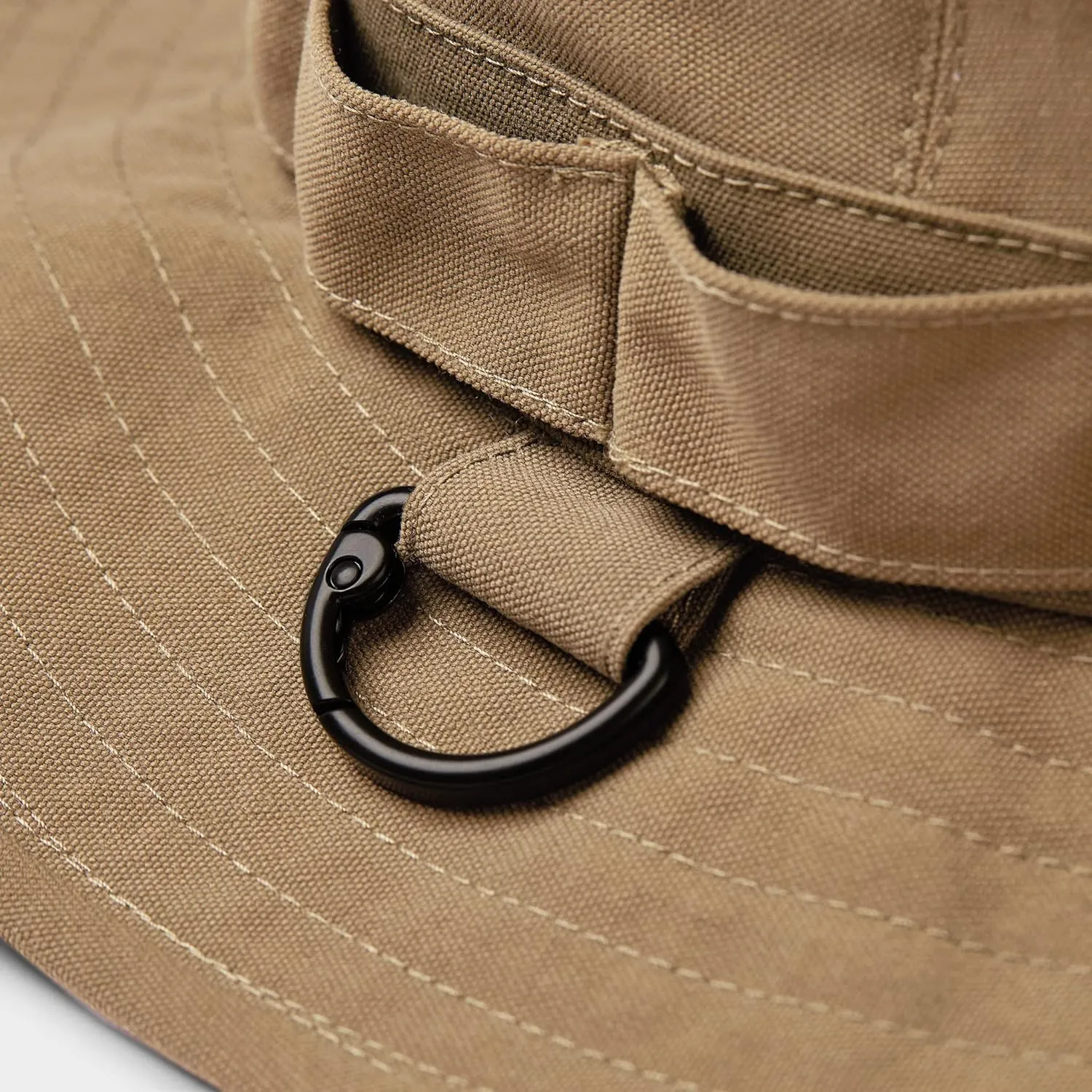 Tilley Canyon Bucket Hat – Lightweight Breathable Hat for Men & Women, Wide Brim Sun Hat for Hiking, Travel & Outdoor Wear