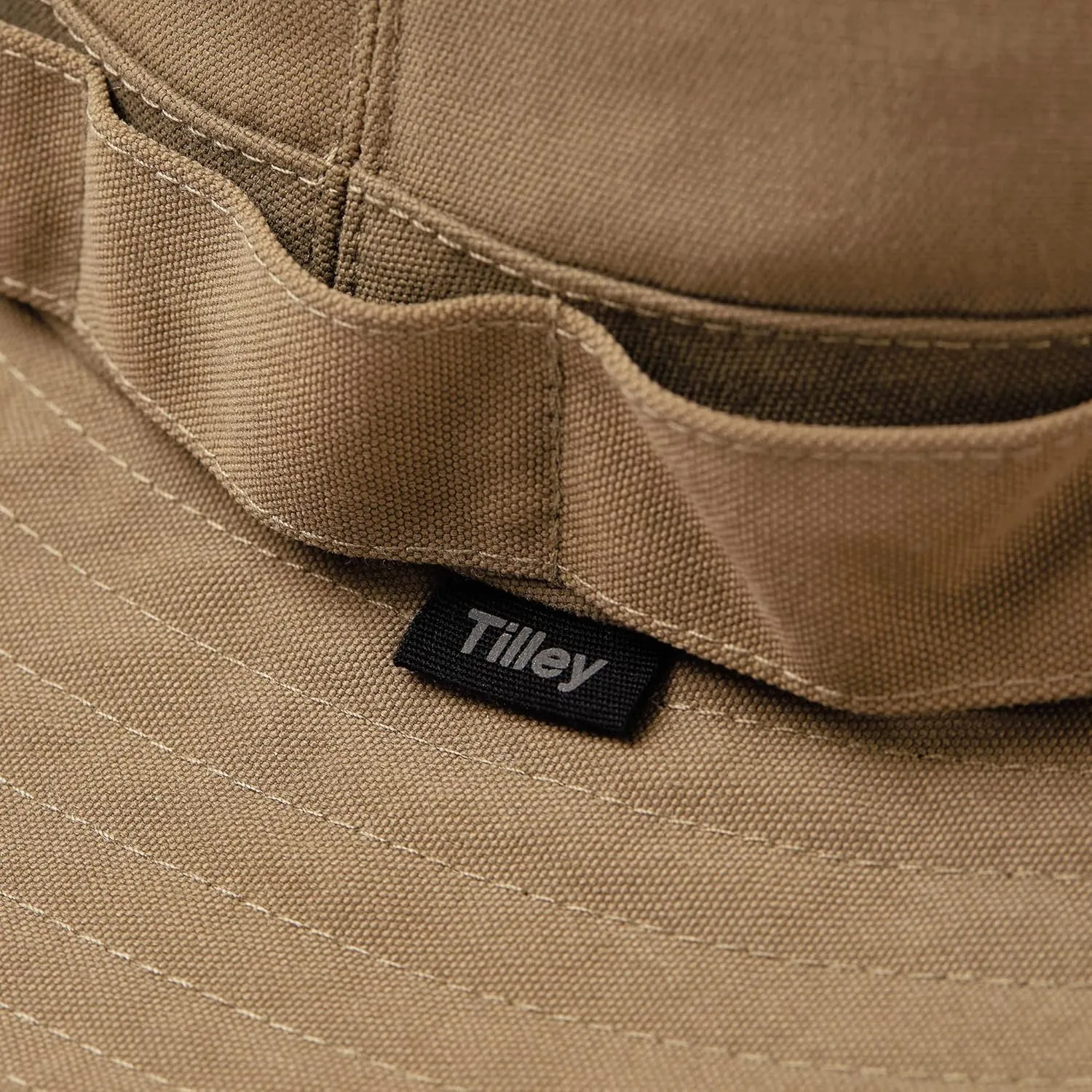 Tilley Canyon Bucket Hat – Lightweight Breathable Hat for Men & Women, Wide Brim Sun Hat for Hiking, Travel & Outdoor Wear