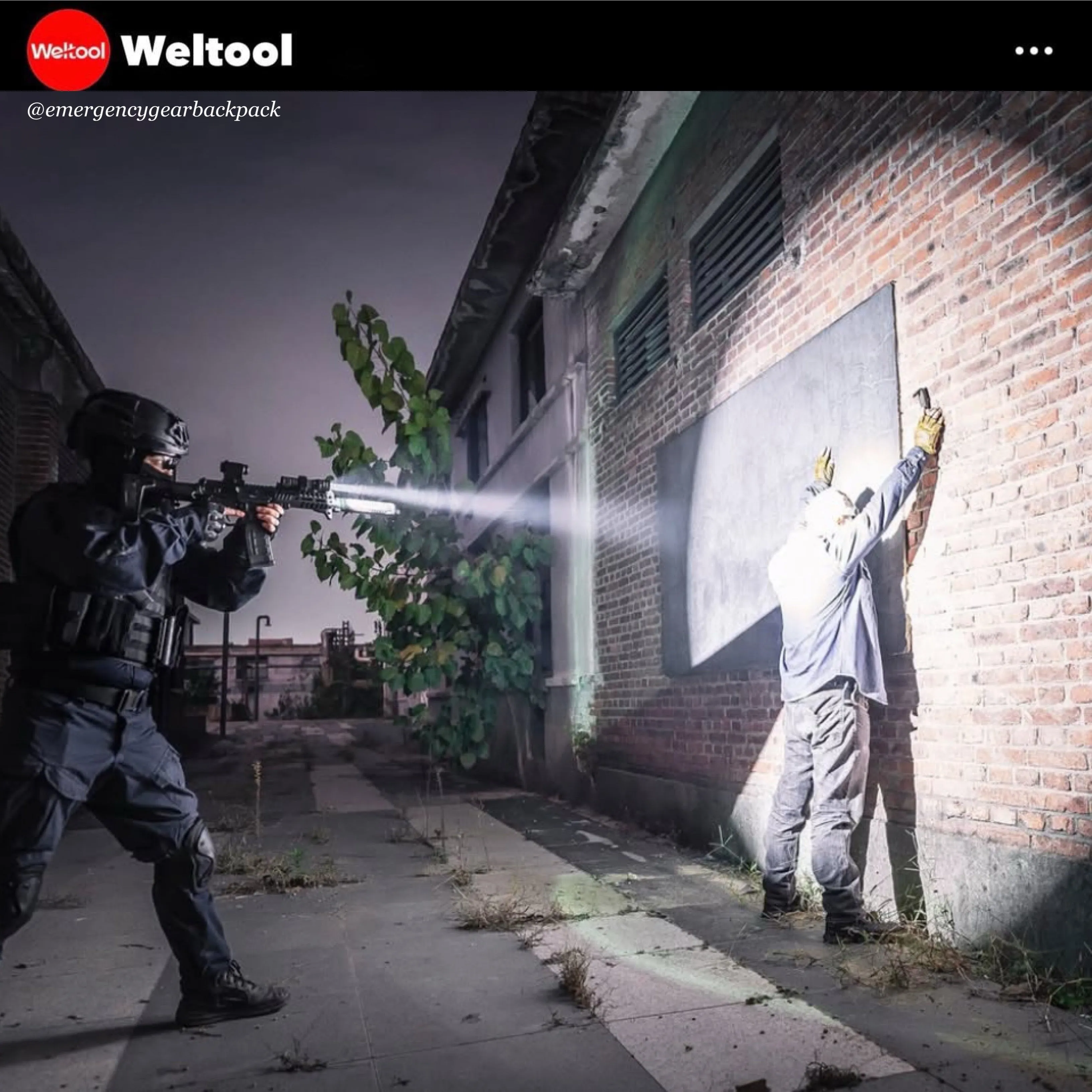 Weltool T17 "Ironclad Virtue" Durable Tactical Flashlight 600 Lumens 239M